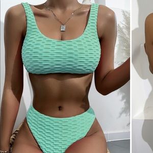 Textured bathing suit